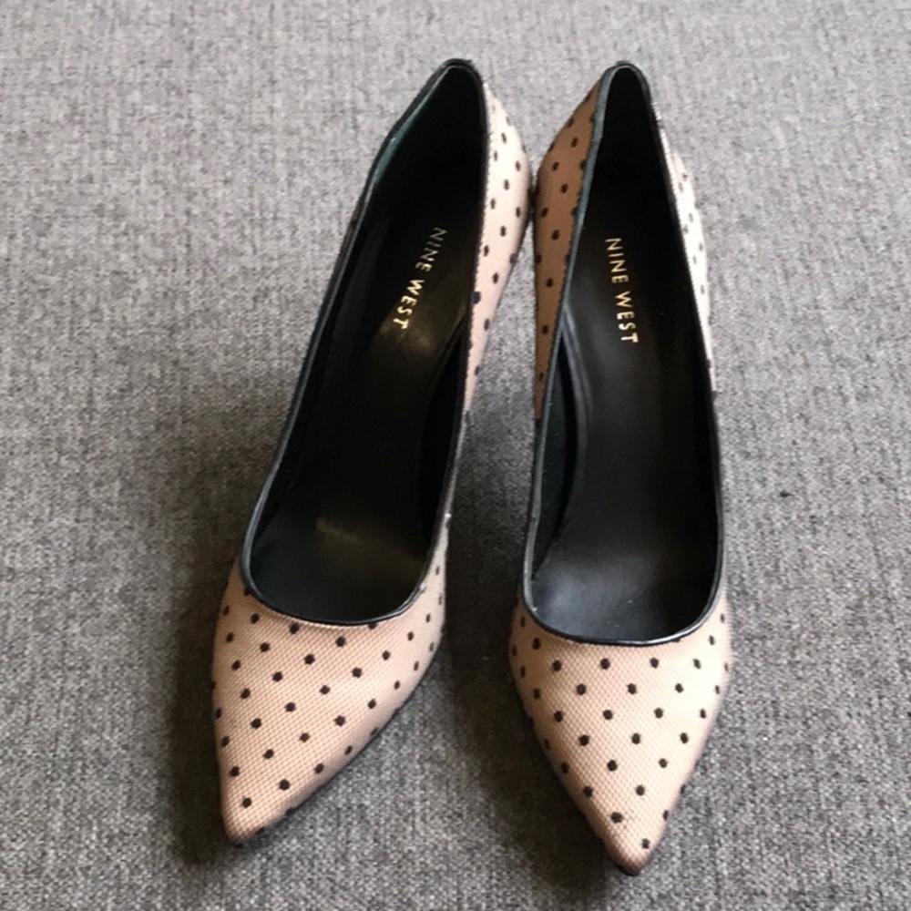 Nine West high heels polka dot
